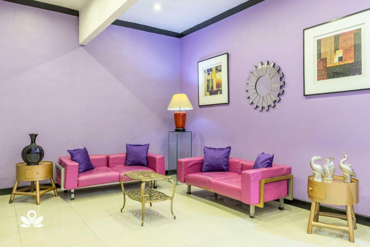 New York Hotel Miami Quezon City Exterior photo